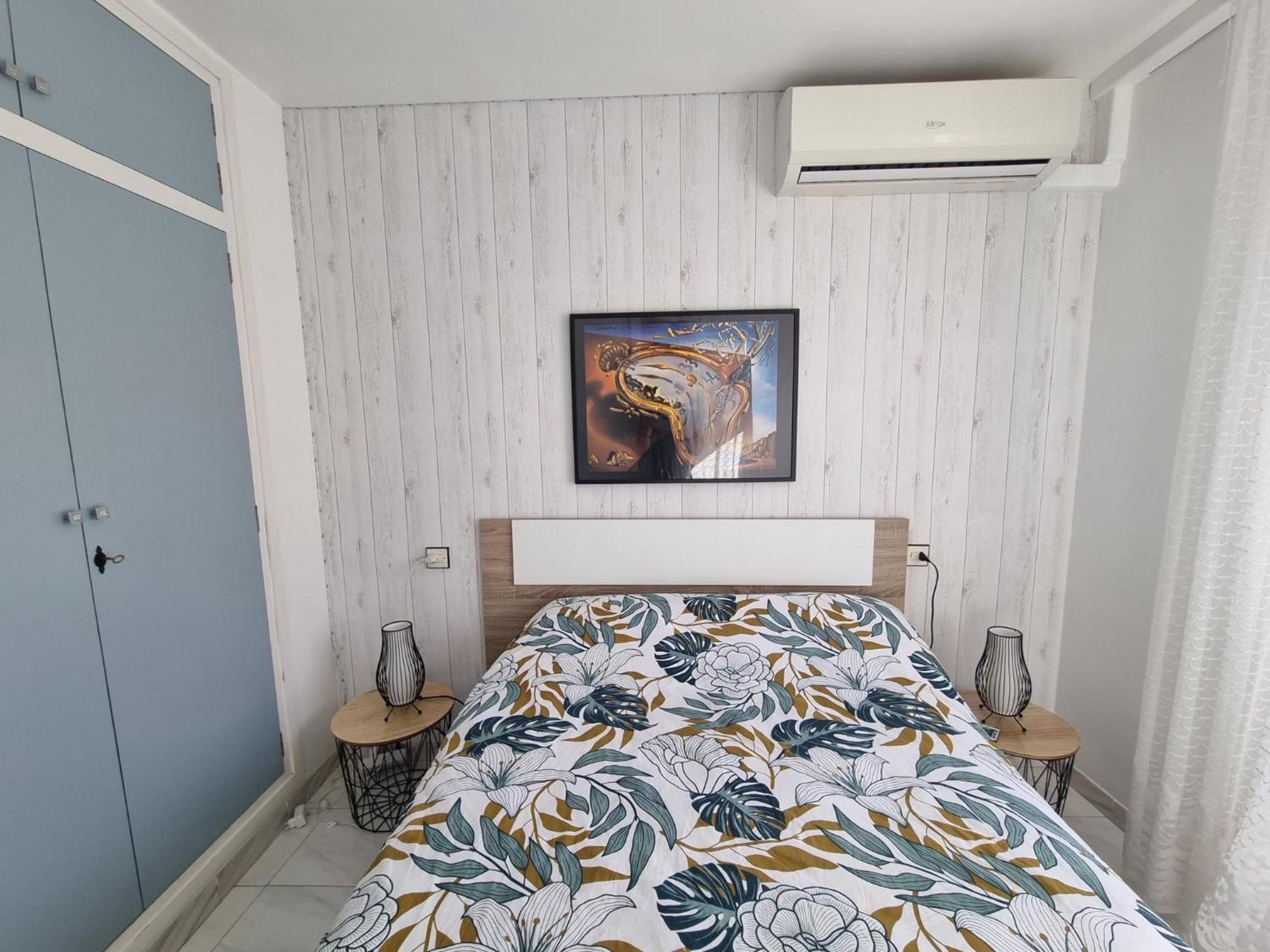 Lovely One Bedroom With Balcony Roses Buitenkant foto